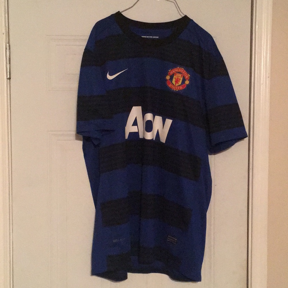 Nike 11-12 Manchester United away Dri-Fit jersey